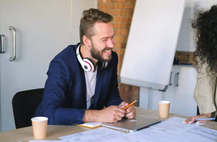 Comment gérer efficacement les congés et absences en milieu professionnel ?